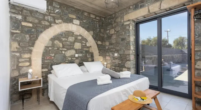La Casa Di Pietre 2 in Rhodes
