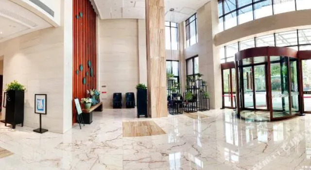 Milan Junyi Hotel, Prenota Hotel Hotel a Quzhou con parcheggio, Parcheggio