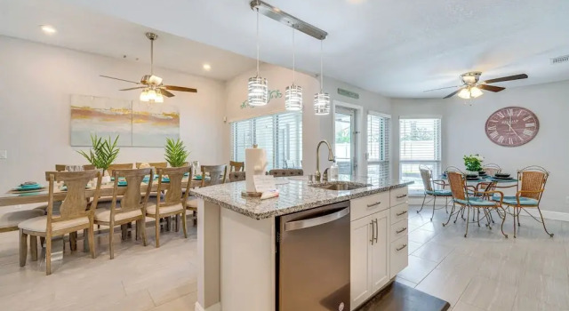 Коттедж 5 Mi to Disney World: Spacious Kissimmee Home!
