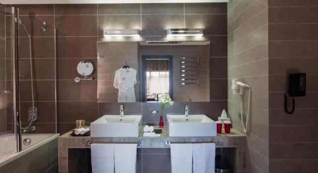 Люкс Premier Mirotel Resort and Spa