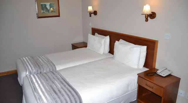Baines Bed & Breakfast, Book Hotel 3-Star Hotels in Harare, 3*