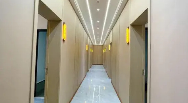 LangMuSi YUN JU Hol iday Hotel, Foglalás Szálloda Gannan Kína