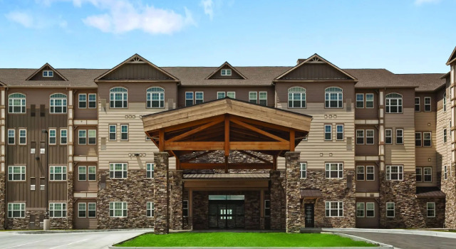 Кровать в общем номере HYATT house Minot