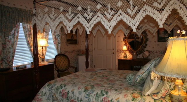 Двухместный номер Standard c 1 комнатой с красивым видом из окна Heron Cay Lakeview Bed & Breakfast
