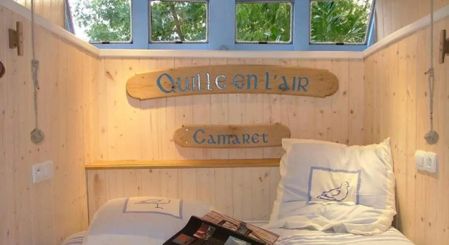 La Quille en l'air de Kastell Dinn - Unique et insolite -cuisine commune, Réserver Hôtel Crozon Finistère