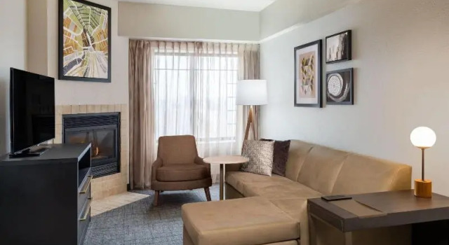 Четырёхместный люкс Residence Inn by Marriott Chicago Oak Brook
