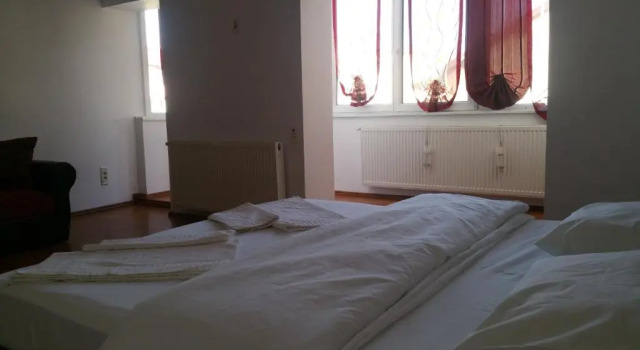 M&F Apartament Jepilor, Rezerwuj Apartament Hotele w Prahova Valley z parkingiem, Parking