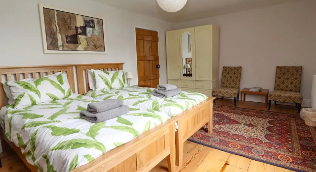 2 Ashby Place, Забронировать Дом для отпуска Отели Честера с парковкой, Парковка