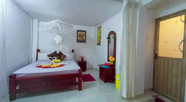 Sigiri Tarushan Home Stay