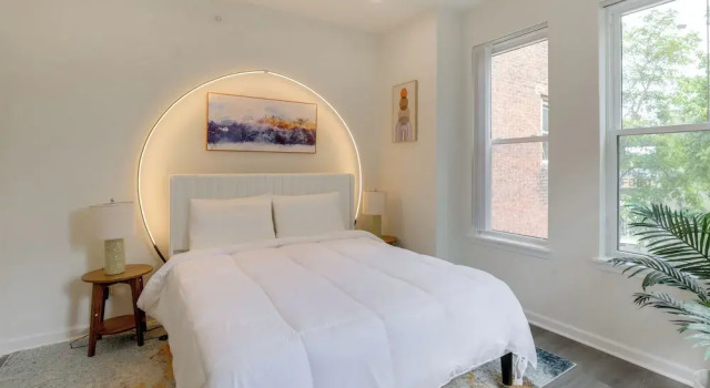 Penthouse Condo w/ Rooftop Deck in Philadelphia!, Забронировать Отель Отели Филадельфии 3 звезды, рядом с Fairmount Park Athletic Field, 3*