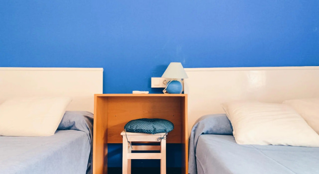 Трёхместный номер Standard Hostal Costa Blava