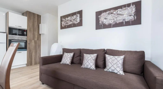 Sleep in Antibes City Port, Забронировать Отель Отели Антиб 3 звезды, рядом с Пляж Фор-Кар, 3*