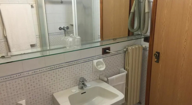 Двухместный номер Standard с балконом Hotel Terme Marconi