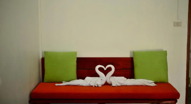 Mrchu Meditation House, Забронировать Отель Отели Южного Таиланда с парковкой, Парковка