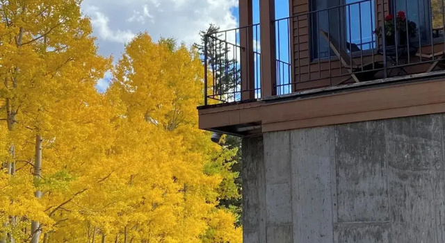 Mtn-view Brian Head Corner Studio w/ Balcony!