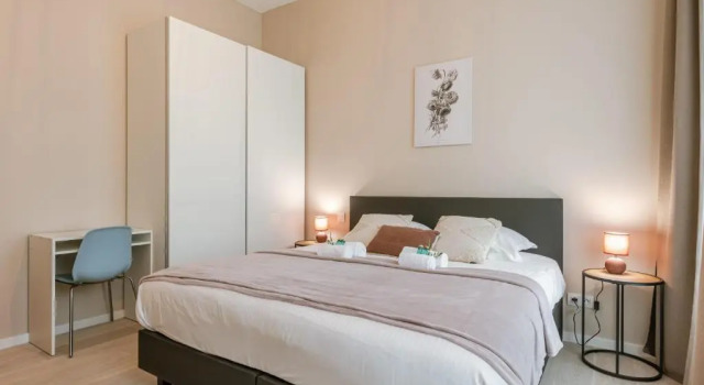 Апартаменты Bright Apartment Near the Beach