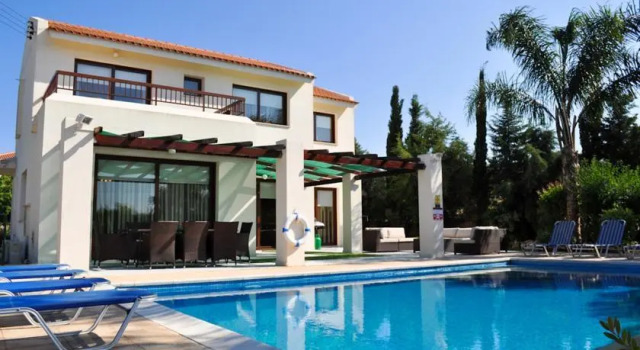 Oceanview Villa 022, Boek Villa Hotels in Protaras met parkeren, in de buurt van Sunrise Beach, Parkeren