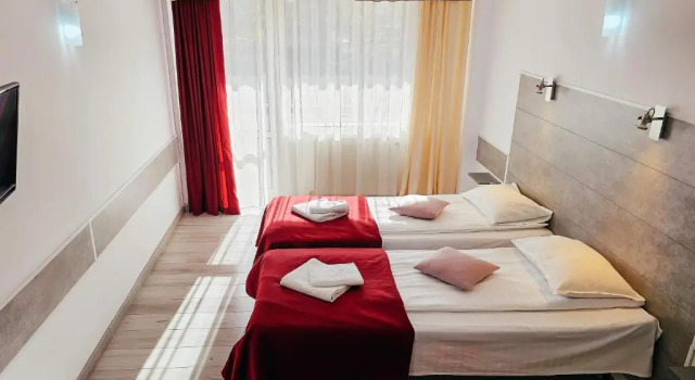 Camera Standard Hotel Simeria