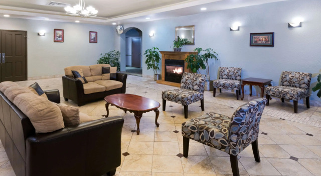 Days Inn by Wyndham Batavia Darien Lake Theme Park, Book Hotel Batavia New York State
