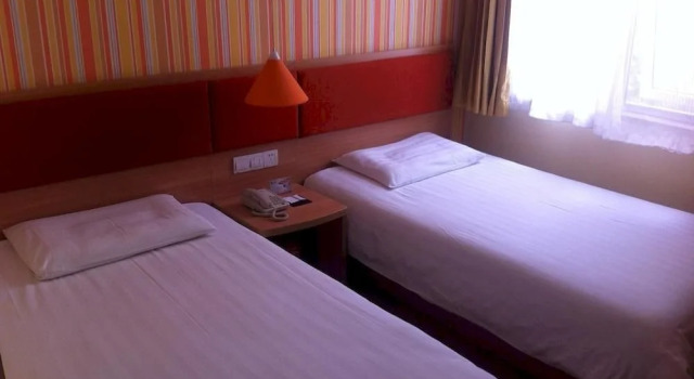 Home Inn (Xianyang Airport Weicheng District Dongfeng Road), Rezerwuj Hotel Xianyang Shaanxi