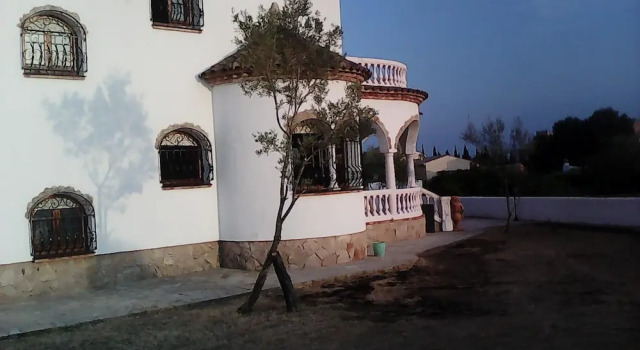 House With 4 Bedrooms in Camarles, With Furnished Terrace - 6 km From