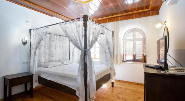 Aquarius Hotel, Rezerwuj Hotel Hotele w Side Coast z basenem, Basen