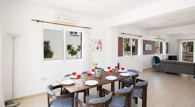Villa Jazzy AQ HN5, Забронировать Вилла Отели Айия-Напа с парковкой, Парковка