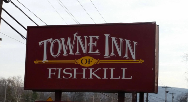 Towne Inn of Fishkill, Забронировать Мини-отель Фишкил Hudson Valley, рядом с Мемориальная библиотека Блоджетт