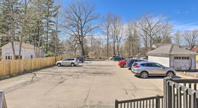 Апартаменты Charming & Walkable Fairport Village Apartment!