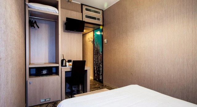 Одноместный номер Canova Hotel