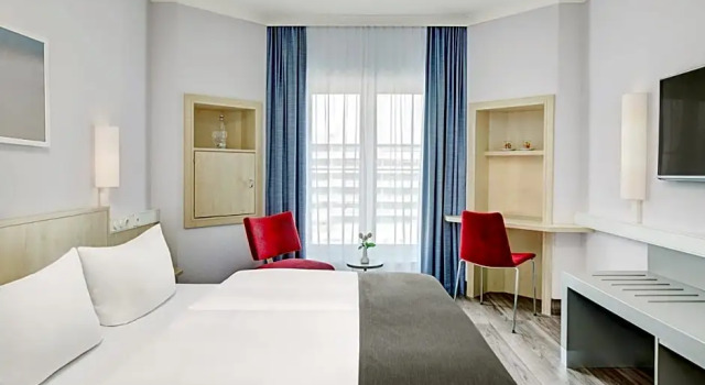 Номер Standard с красивым видом из окна IntercityHotel Rostock