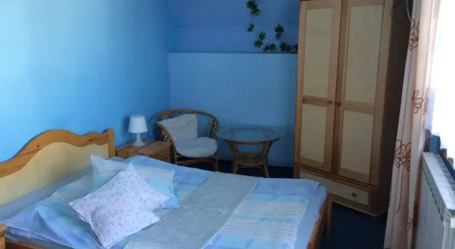 Cyrlanka, Boek Hotel Hotels in Klein-Polen met parkeren, Parkeren