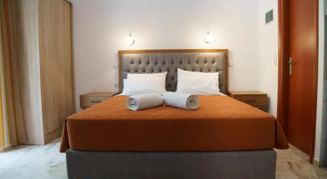 Студия с балконом Zotos Rooms