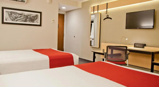 Camera quadrupla Standard City Express Plus by Marriott Guadalajara Expo