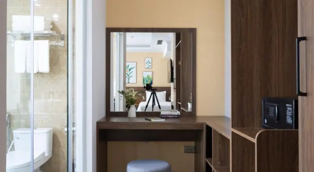 Семейный номер Standard c 1 комнатой с балконом Nature Hanoi Hotel
