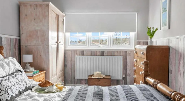 Beach Cottage - Nautical-themed Cottage in Central Totnes