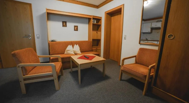 Апартаменты Hotel Landhaus Neumayr