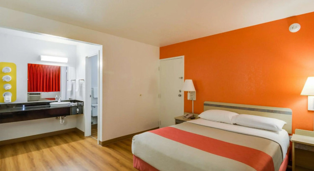 Motel 6-Schiller Park, IL - Chicago OHare, Buchen Sie Motel Schiller Park Chicago und Umgebung