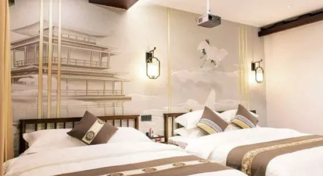 Семейный люкс Luxi Qixi Bieyuan Homestay (Alu Ancient Cave Branch)