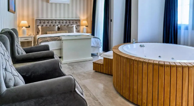 Двухместный номер Standard Salonika Suites