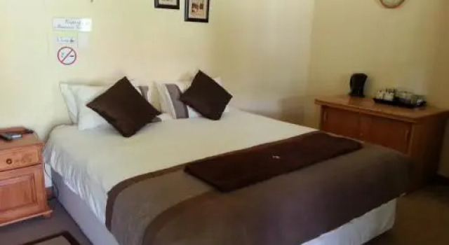 Lobelia Guesthouse, Забронировать Отель Мидделбург Мпумаланга