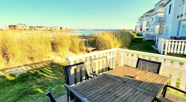 Коттедж Classic с 4 комнатами с балконом Semi-detached house, Ostseeresort Olpenitz