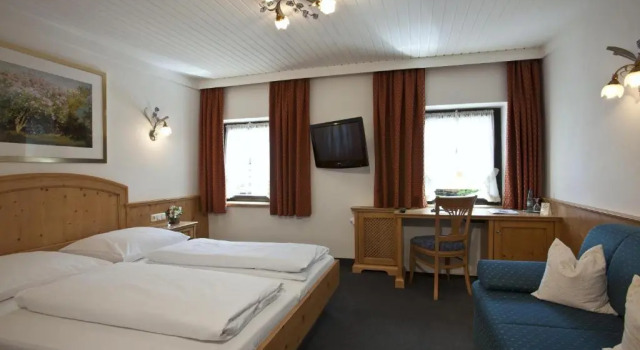 Трёхместный номер Hotel zur Mühle