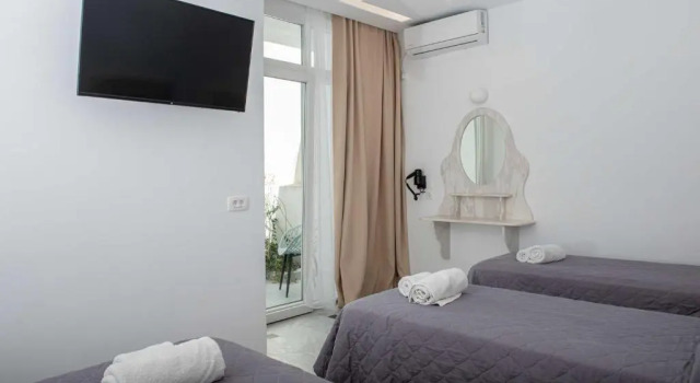 Трёхместный номер Economy Cyclades Hotel
