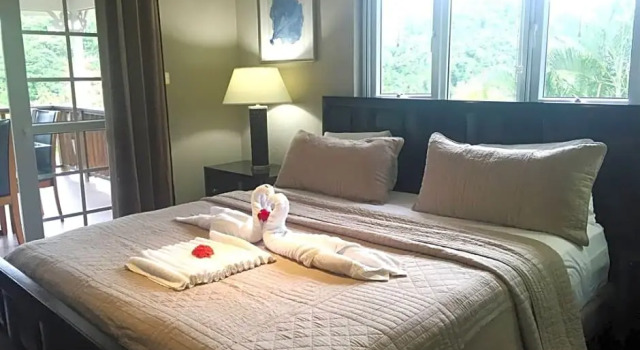 Номер Standard с видом на закат Marigot Beach Club & Dive Resort
