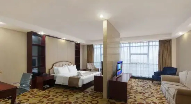 Люкс Xingchen Hotel (Xianghu Campus Branch of Henan University of Finance and Economics)