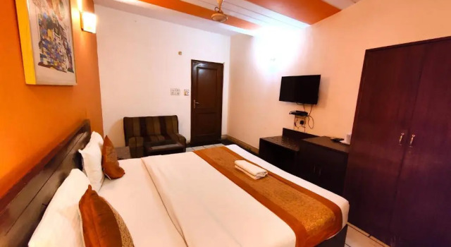 Двухместный номер Deluxe Hotel Unistar