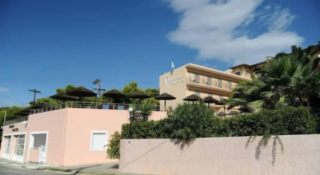 Magda Hotel, Забронировать Отель Агиа Марина Острова Саронического залива - Аттика