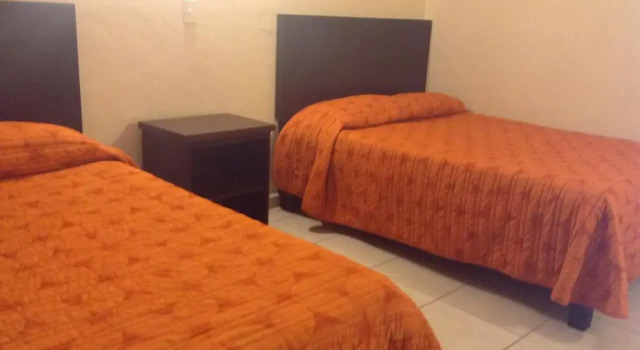 Студия Los Jitos Hotel & Suites
