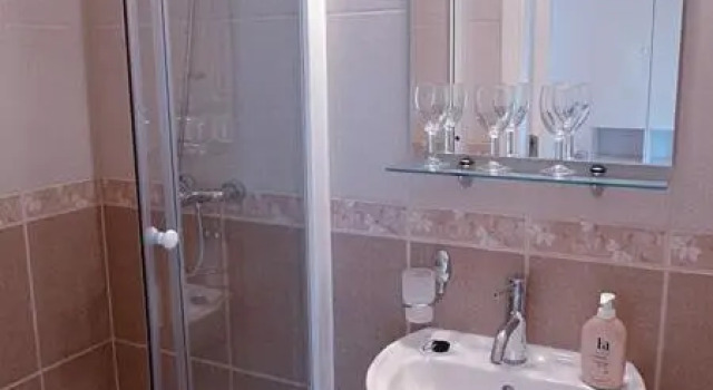 Guest House Kosec, Buchen Sie Pension Kutina Bezirk Sisak-Moslavina